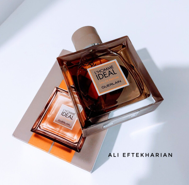 اتفاقی یه روز رد شدم از اون خیابون....