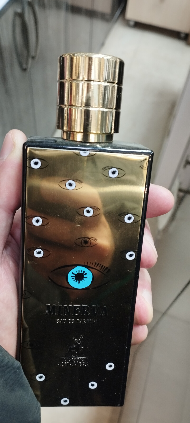 چشم پنهان...