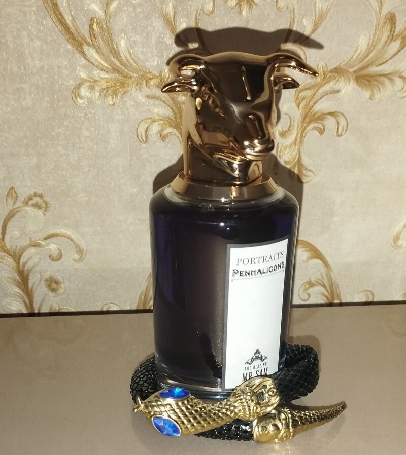 پنهالیگونز د بلیزنیگ مستر سم