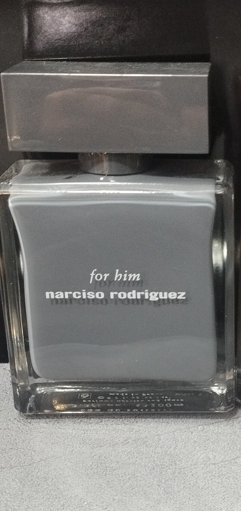 خاکستری از عشق....