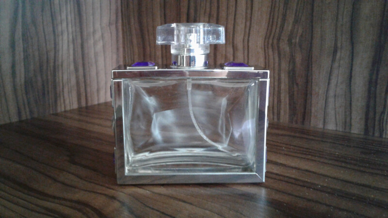 نام این عطر چیست ؟