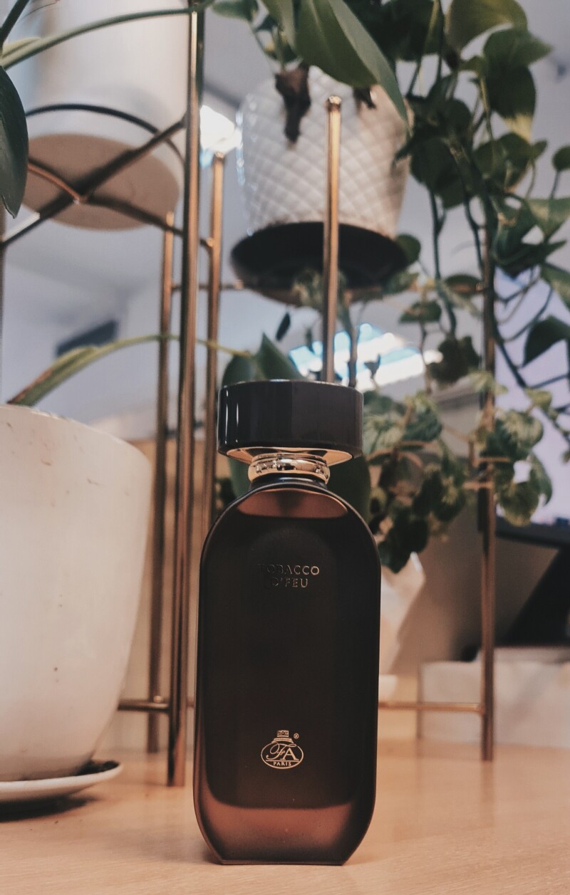 دم دستی تنباکویی! Tobacco D'Feu French Avenue