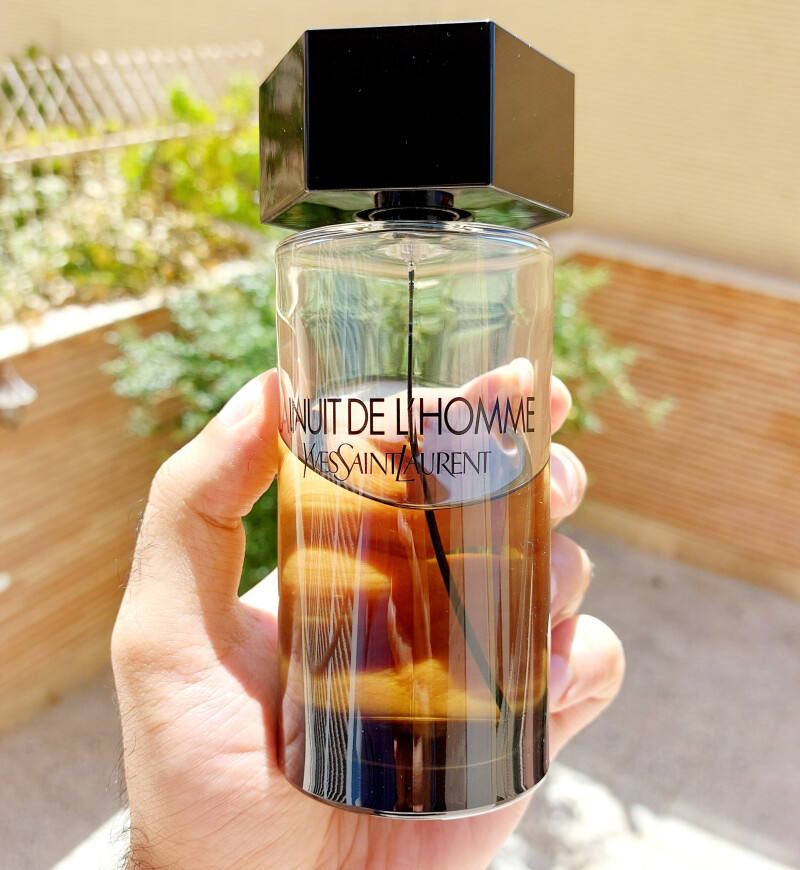 لانویی دلوم ، هِل و هیاهوی ِ من ؛ با دیدن چشمان مِشکیُ درشت و شرقیِ او 