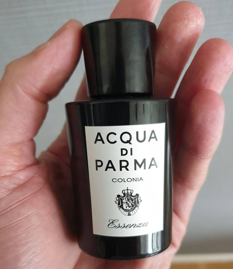 آکوا دی پارما اسنزا دی کولونیا