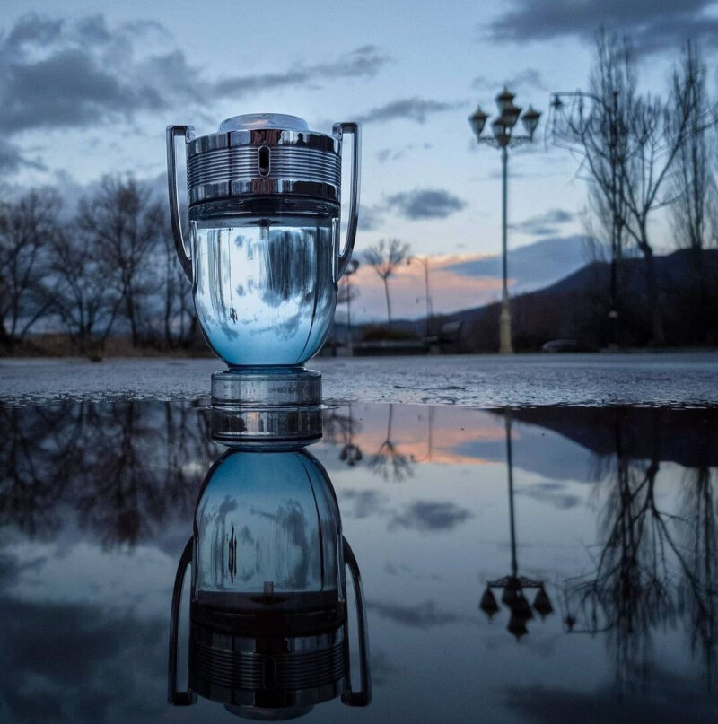 وقتی امواج ساحل، تورا در آغوش می کشد