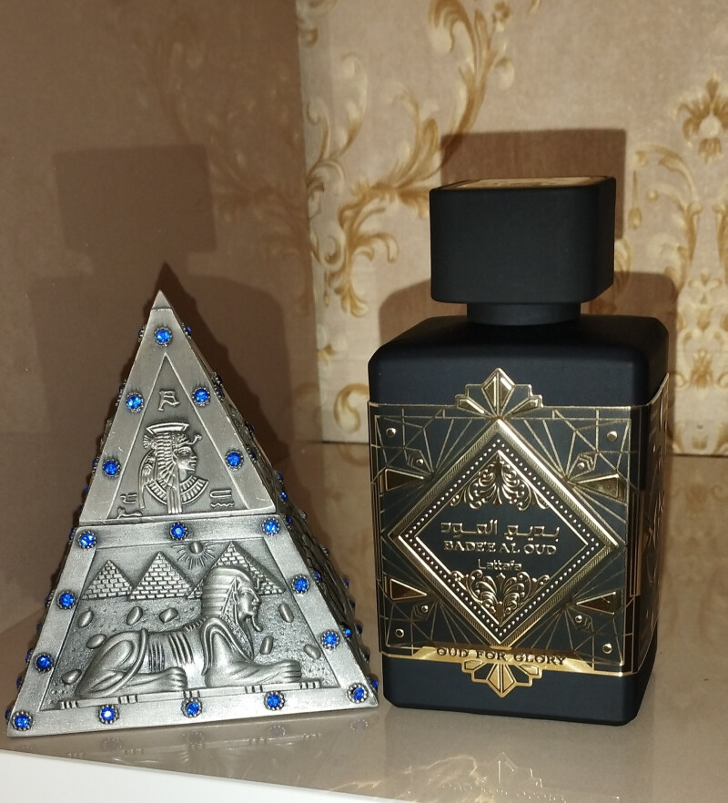 عود تاریک....