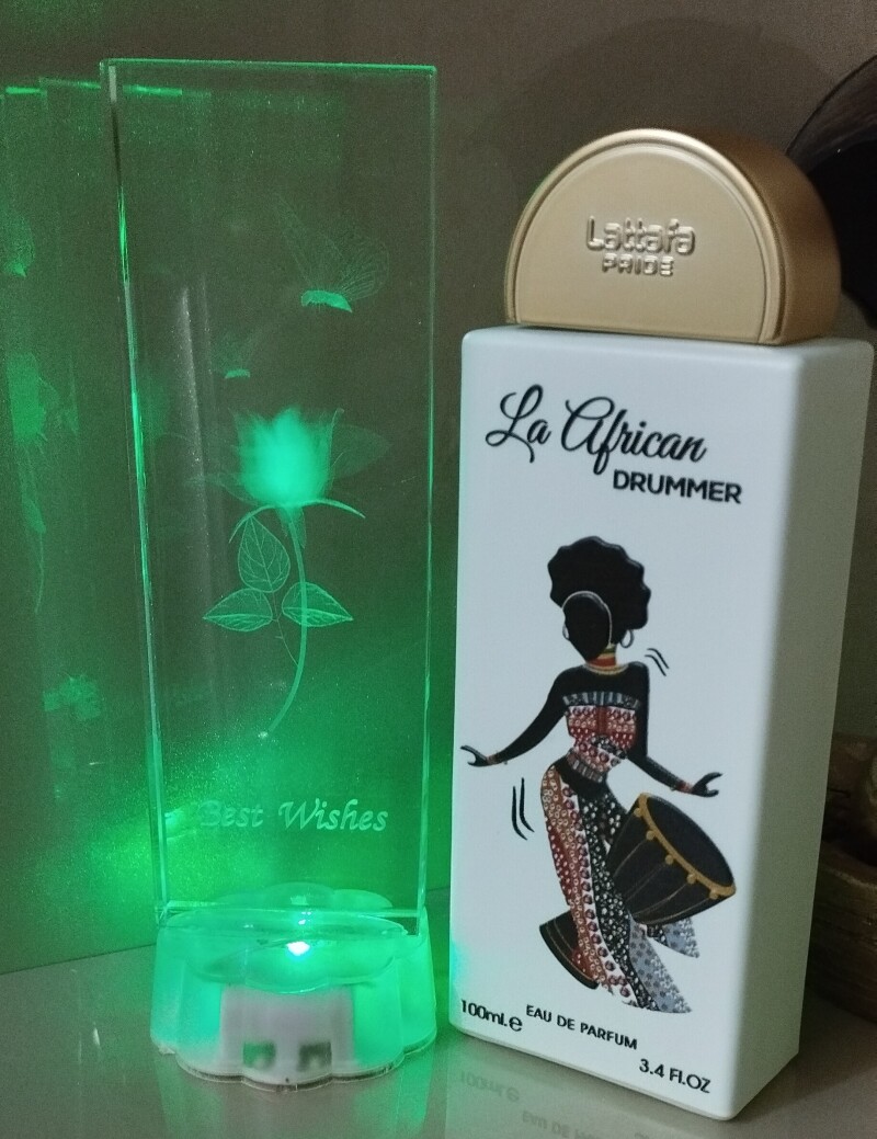 طبل زن آفریقایی