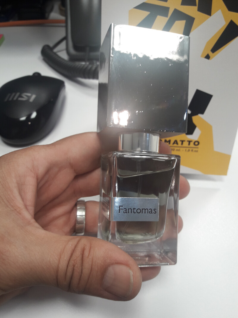 اضطراب و تضاد، نجمه های خون و باروت و باز هم دنیایی از عجایب در ساخته ذهنی خلاق