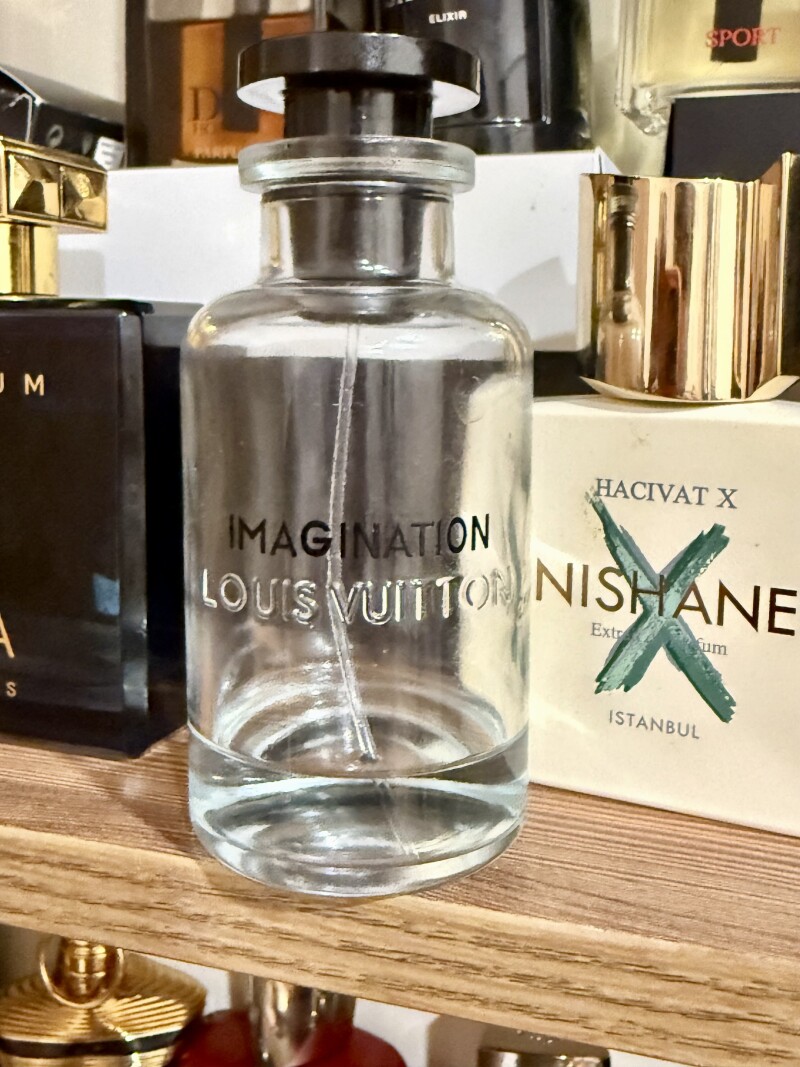 لحظه دردناک اتمام یک عطر گرون🥲