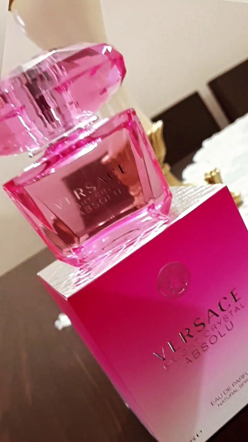 Versace bright crystal