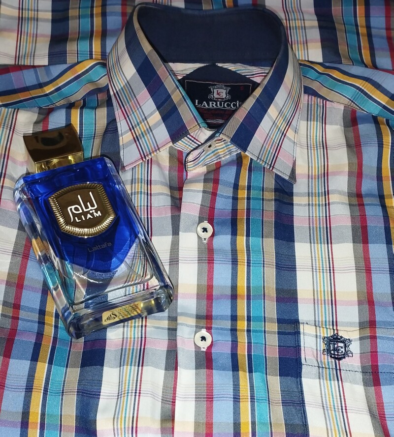 عطر و لباس (لیام آبی)