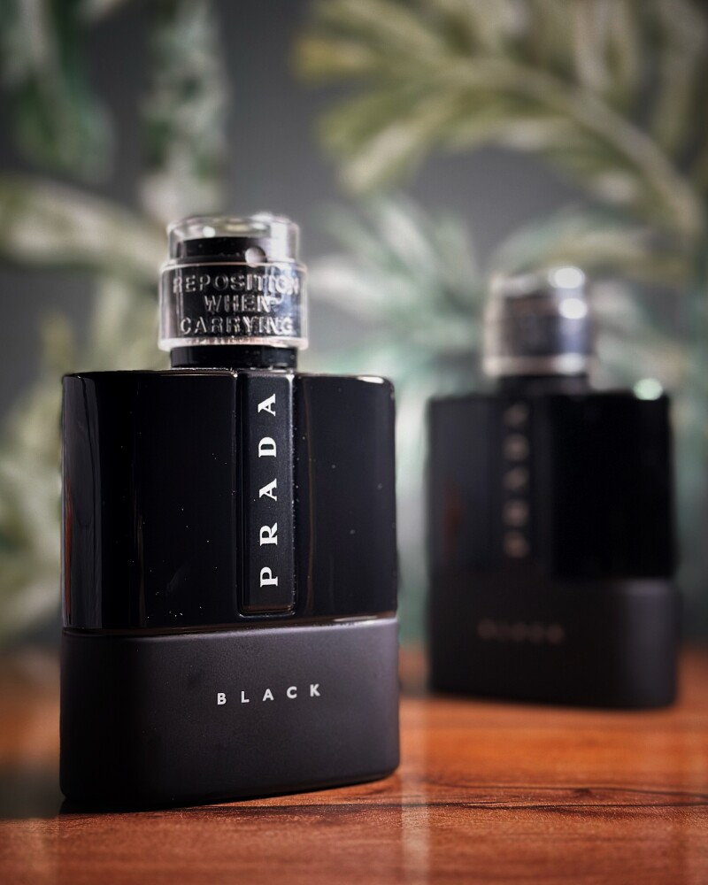 PRADA - Luna Rossa Black