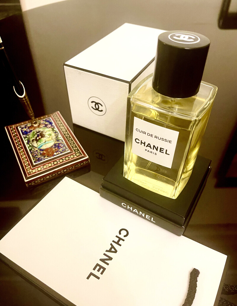 CHANEL : Cuir de Russie