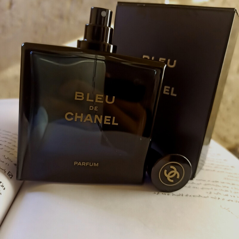 بلو شنل پارفوم bleu de chanel parfum  پادشاه مدرن