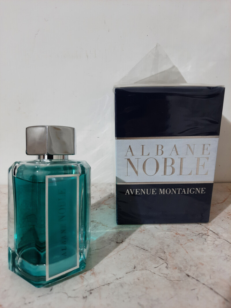 آونیو مونتین آلبان نوبل(پاریسیس پرفیوم)