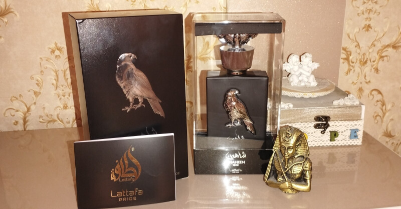 شاهین شارپ.....