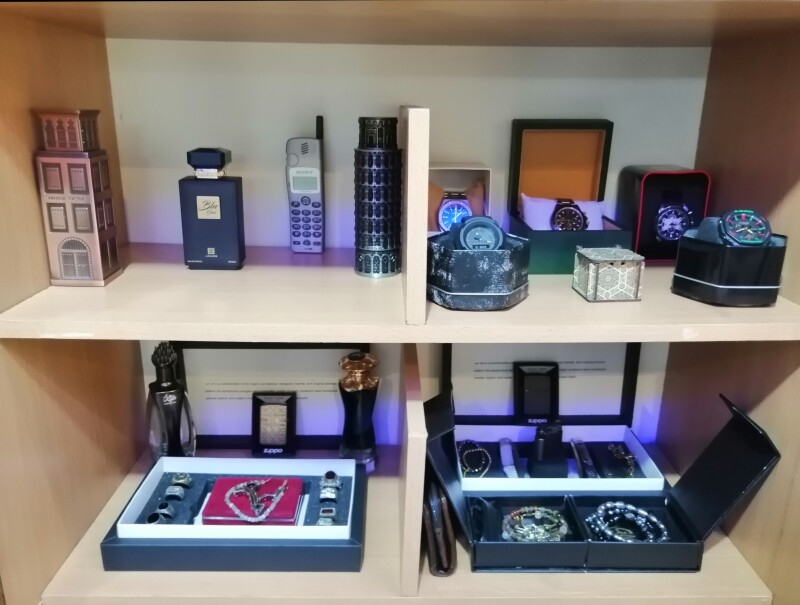 ادکلنهای برادرم... 