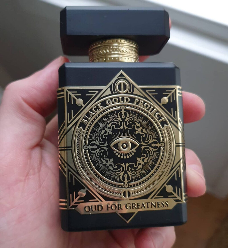 اینیشیو پارفومز پرایوز عود فور گریتنس