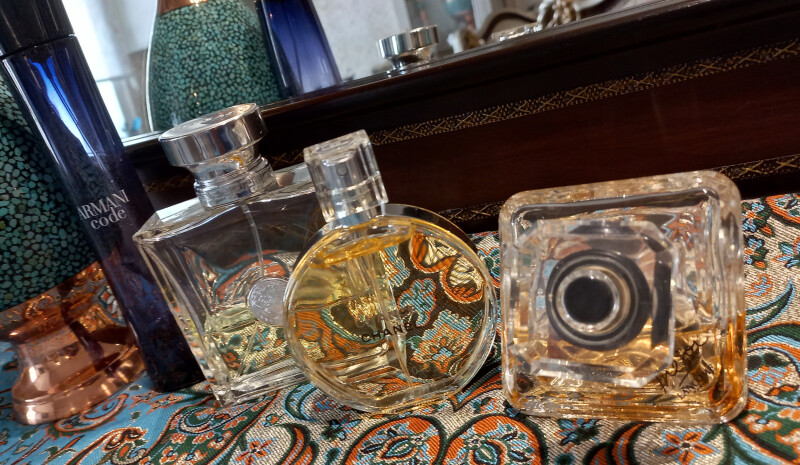 چهار عطر محبوبم برای چهار فصل خانمها در چهار دهه جوانی..