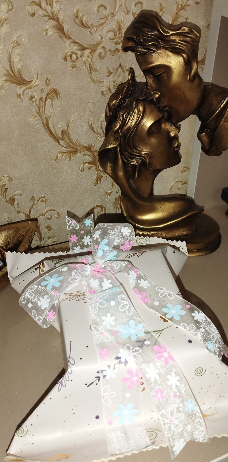 هدیهی اندوه.....