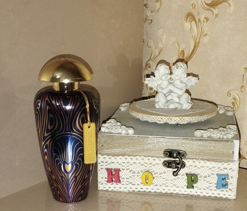 نور تاریکی.....