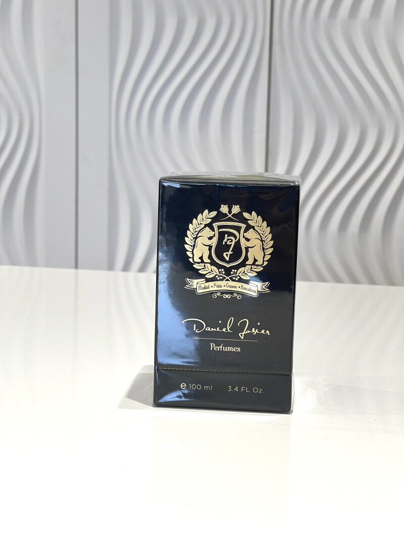 دنیل خوزیر امبر تاباک