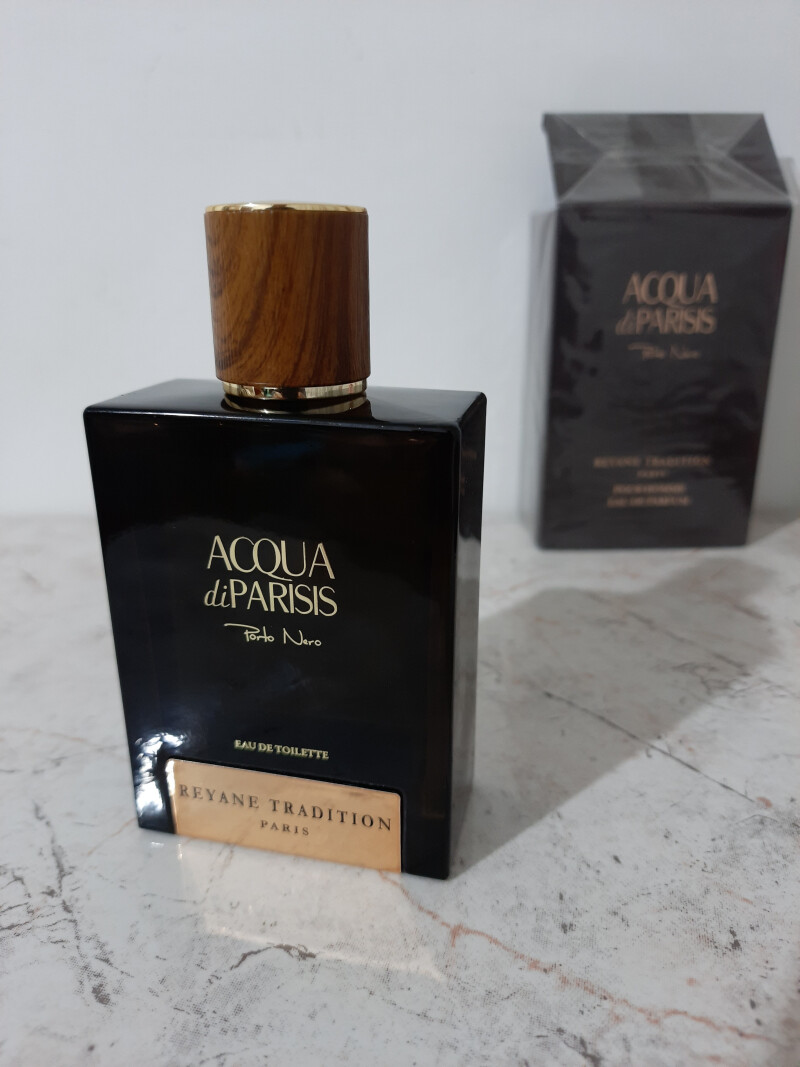 آکوا د پاریسیس پورتو نرو ریان تردیشن