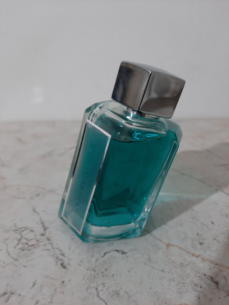 آونیو مونتین آلبان نوبل(پاریسیس پرفیوم)