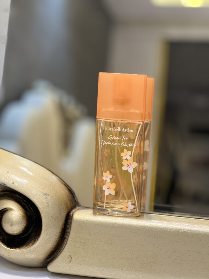 یک لیوان چای سرد🌱