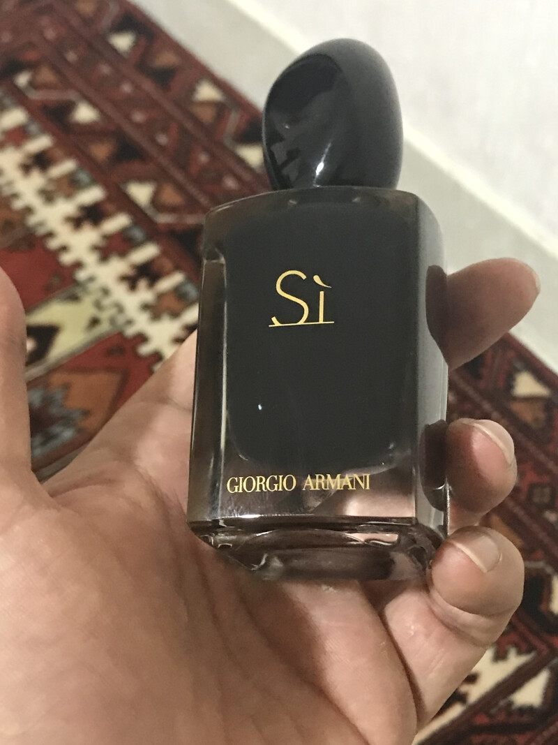 Si by Armani