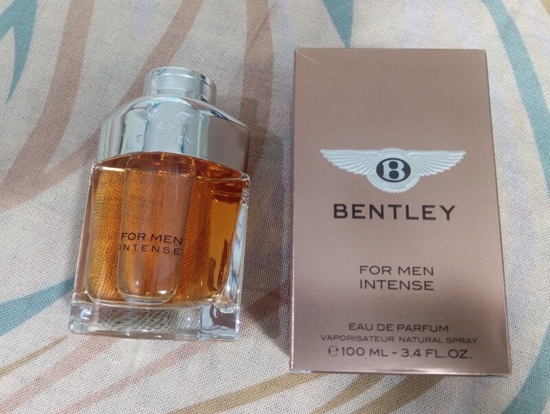 بنتلی اینتنس فور من