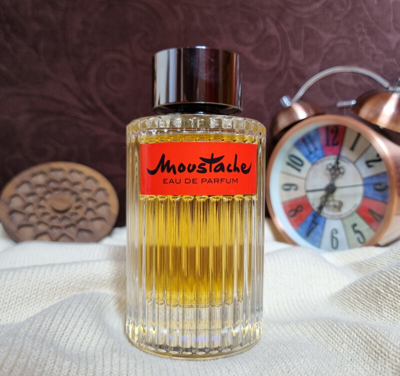 ◇ ROCHAS MOUSTACHE ◇