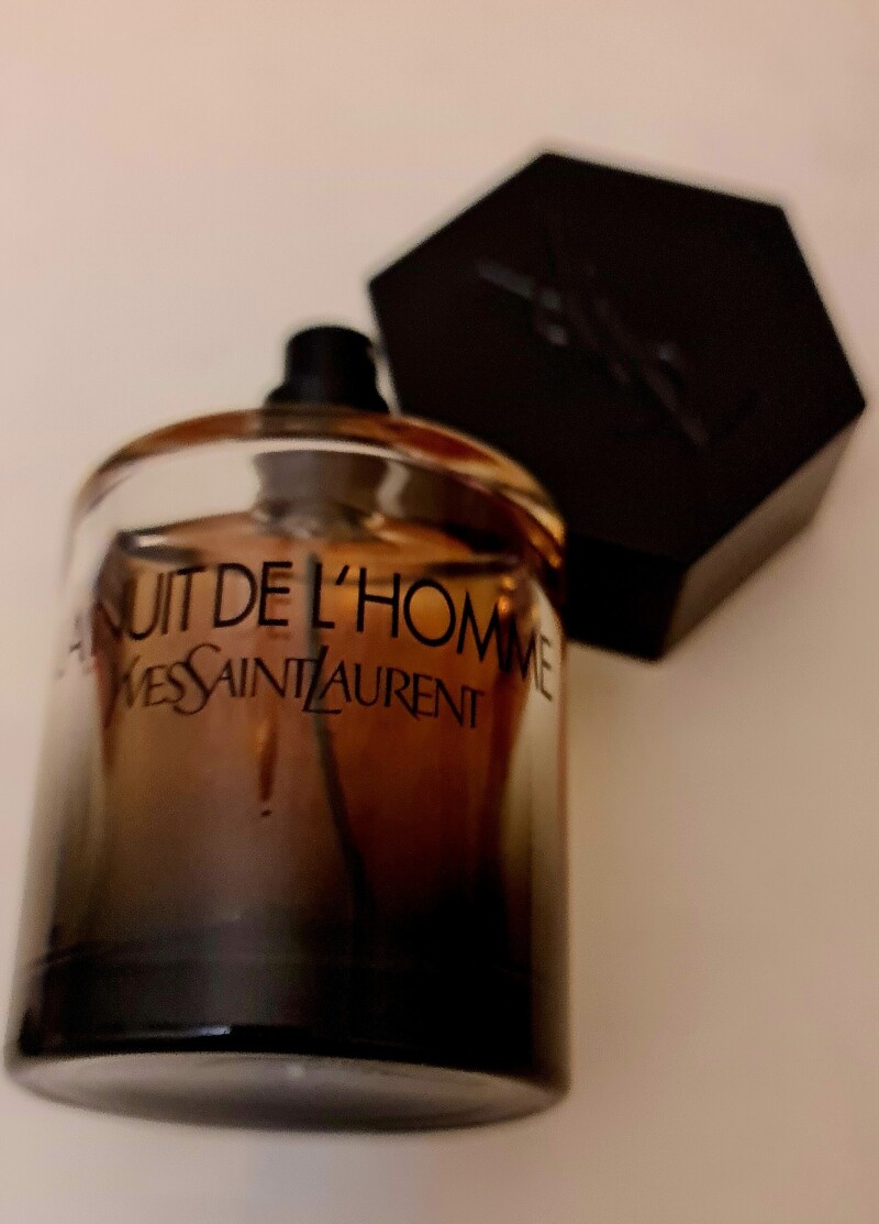 ایو سن لورن لانویت له هوم