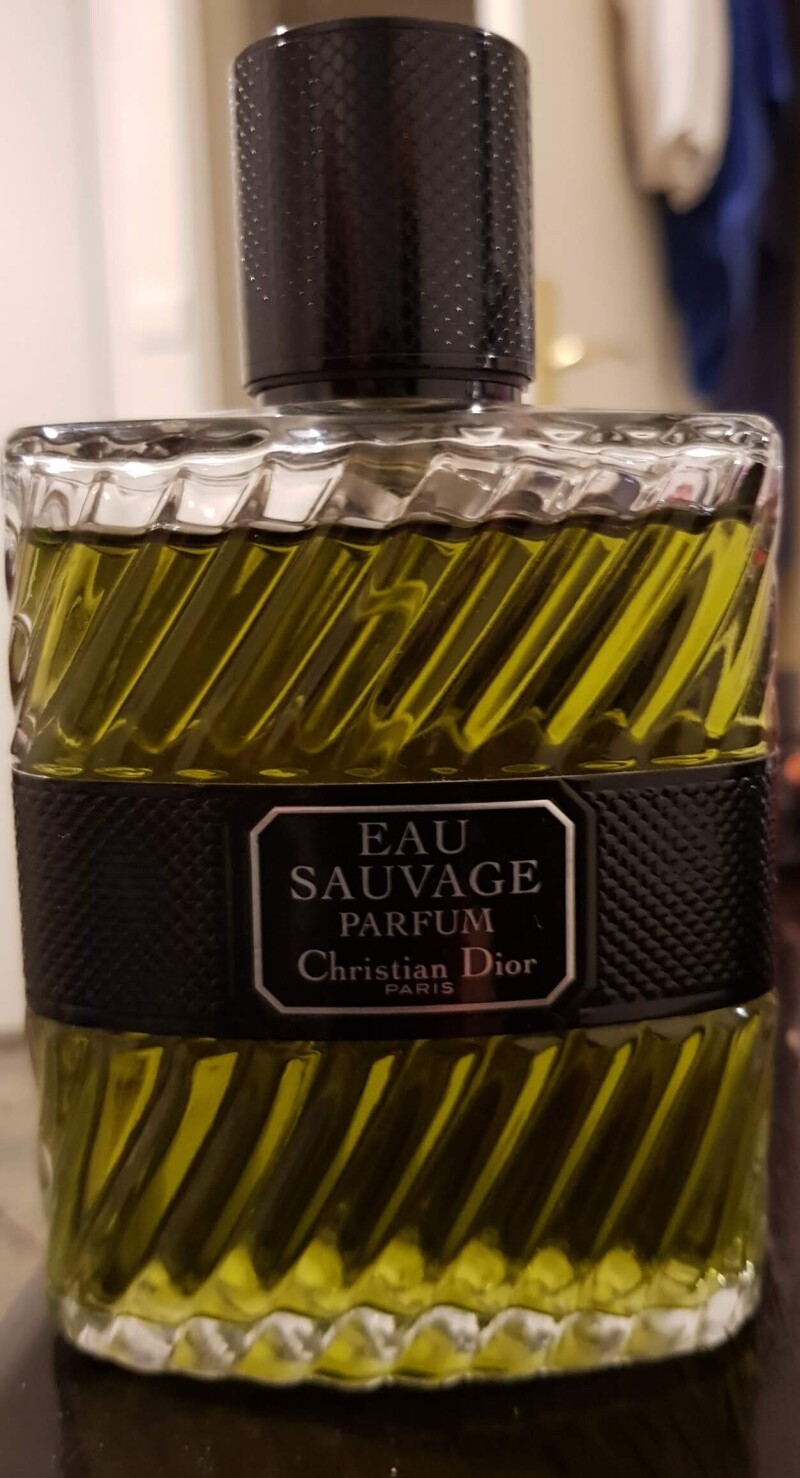 Eau Sauvage Parfum Dior.... کمی لذت ببریم! 