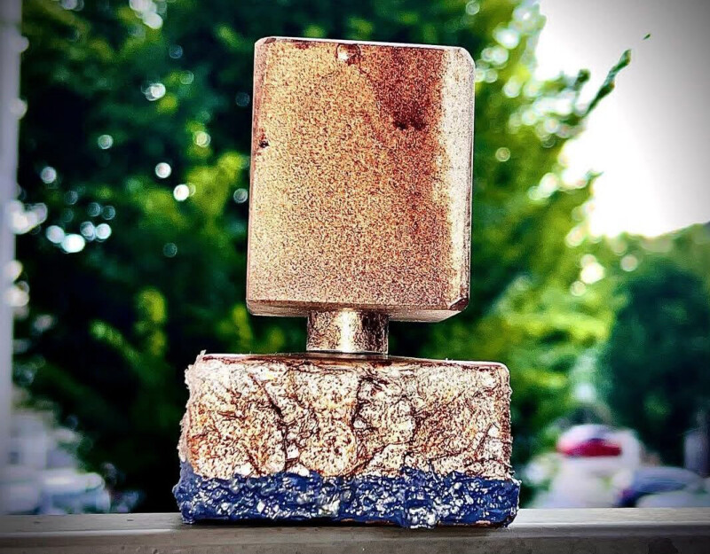 چرا یه عطر باید بوی حشیش بده ؟؟؟