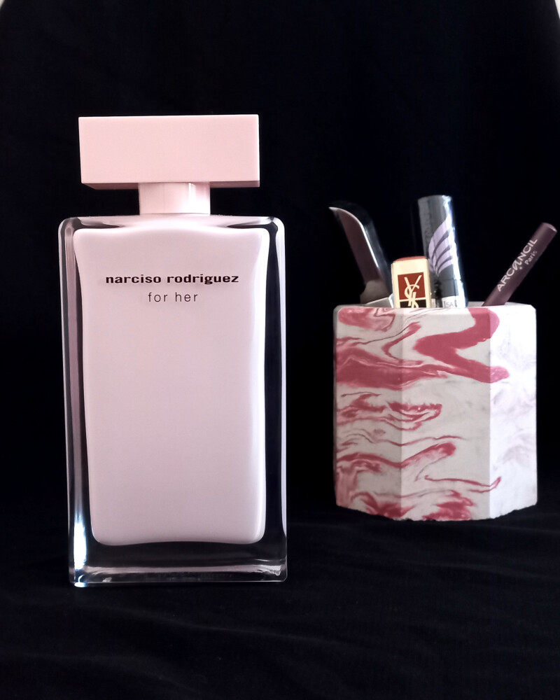 آرامش صورتی