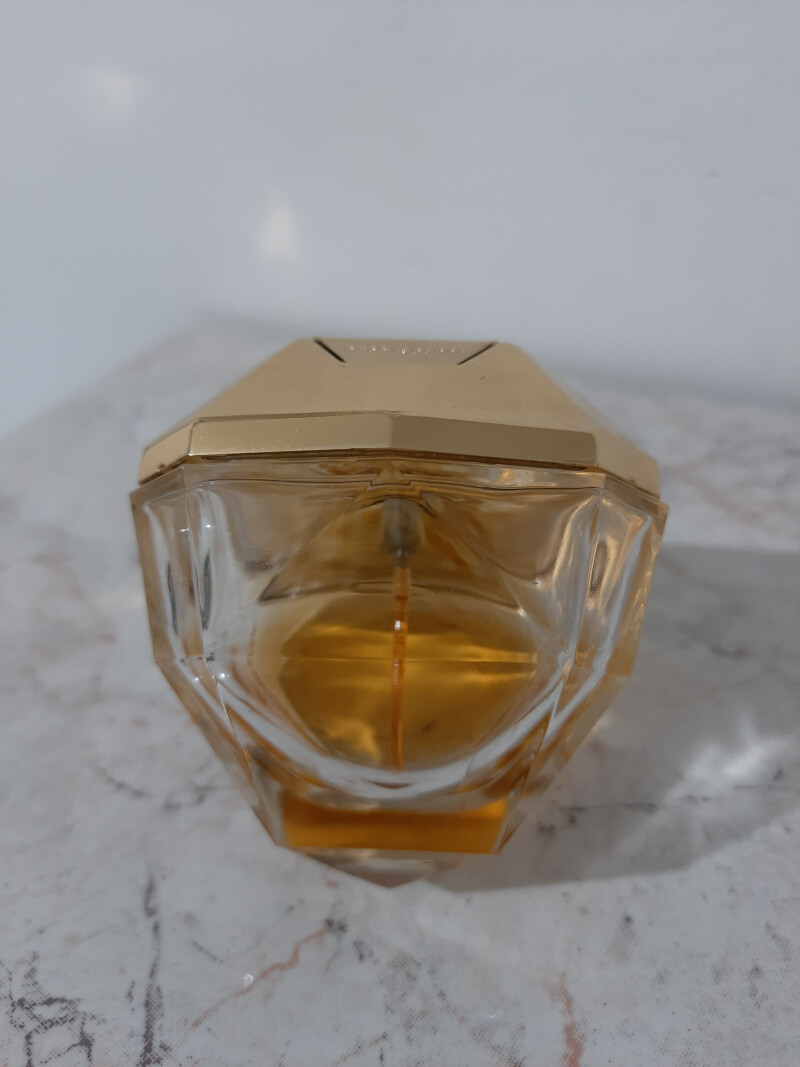 لیدی میلیون از یاد رفته 