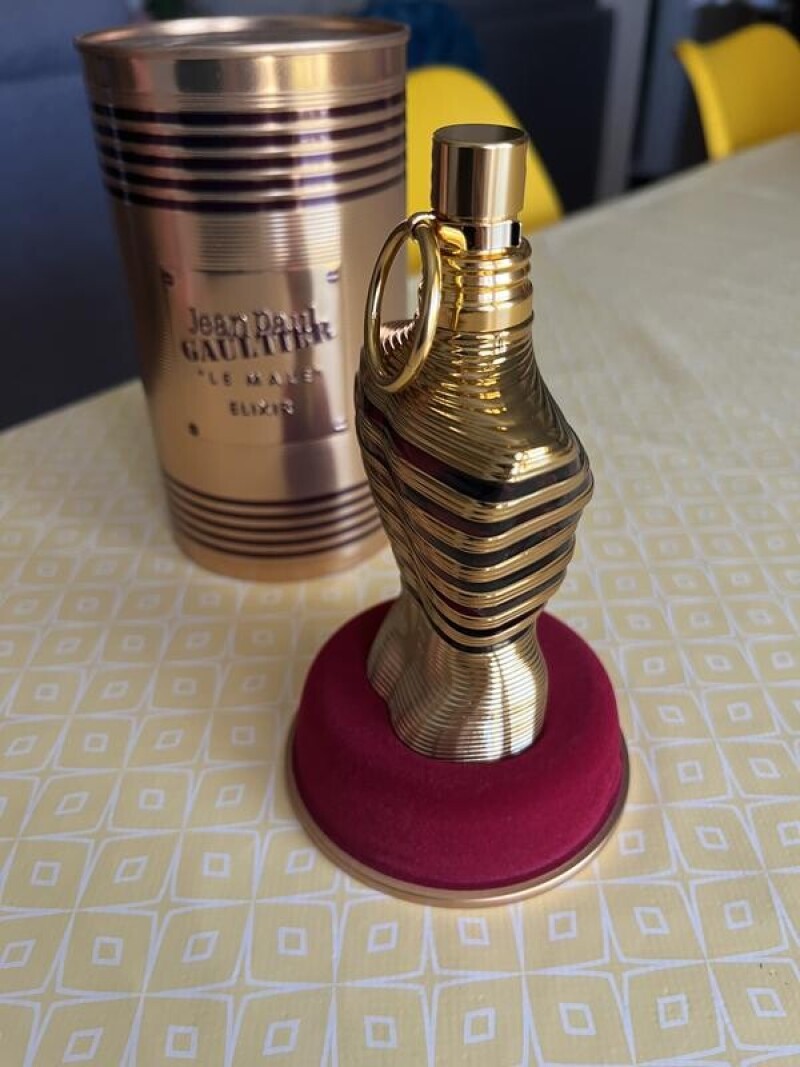 جان من است او