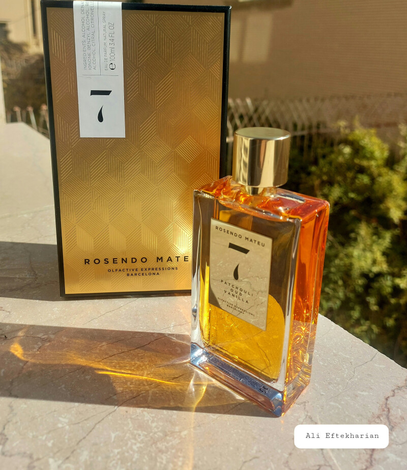 سکوت و هیچ و غم و دود و خاطره و مِی و بارون و دلتنگی و باز هیچ . .