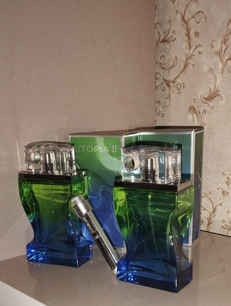 عشق سبز در قلب آبی....