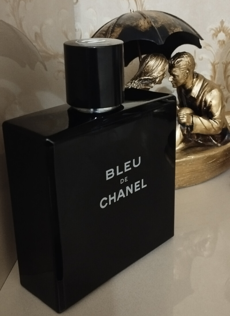 سایه ی عشق.....