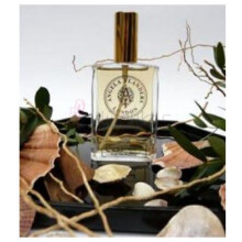 Caspian-انجلا فلاندرز کاسپین