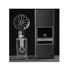 Ducalis-آنجلا چامپاینیا دوکلیاس