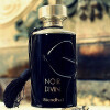 Noir Divin-استند هال نویر دیوین