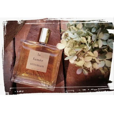La Fumee Ottoman-میلر هریس لا فومی اتومن