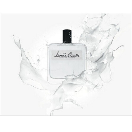 Lumiere Blanche-الفکتیو استودیو لومیر بلانچ