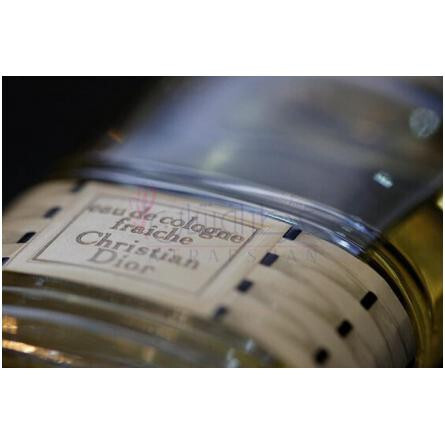 Eau Fraiche-دیور او فرش