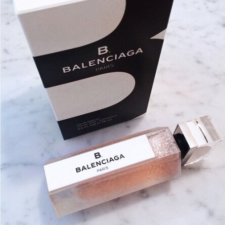 B. Balenciaga-بالنسیاگا بی