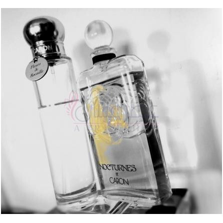 Fleurs de Rocaille-کارون فلورز د روکیل