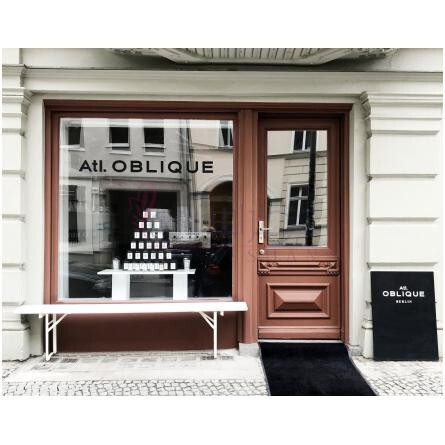 Voodoo Flowers-آتلیه ابلیک وودو فلاورز